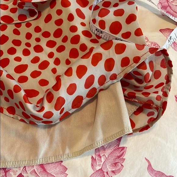 🏝️Big $5 Sale!🏝️Red Polka Dot Ruffle Camisole - Picture 4 of 4